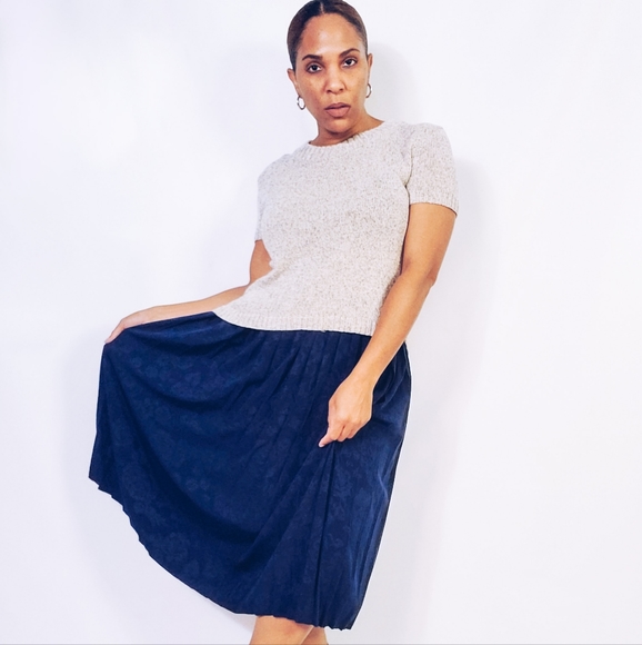 Pleated Floral Skirt - Picture 1 of 6